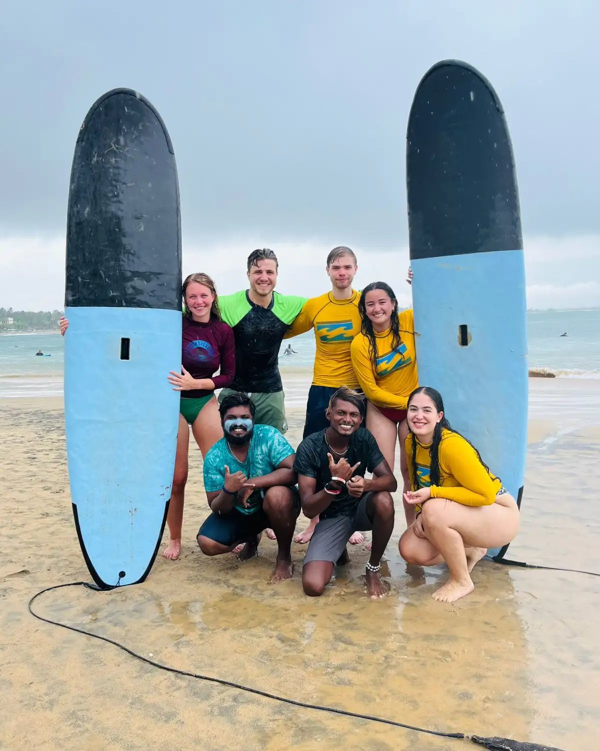 Group surf lesson in Arugam bay